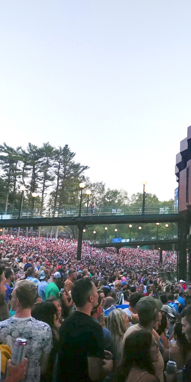 The crowd at Dave Matthews Band’s Friday, July 8, 2022 concert at SPAC. Photo by Kacie Cotter-Sacala.