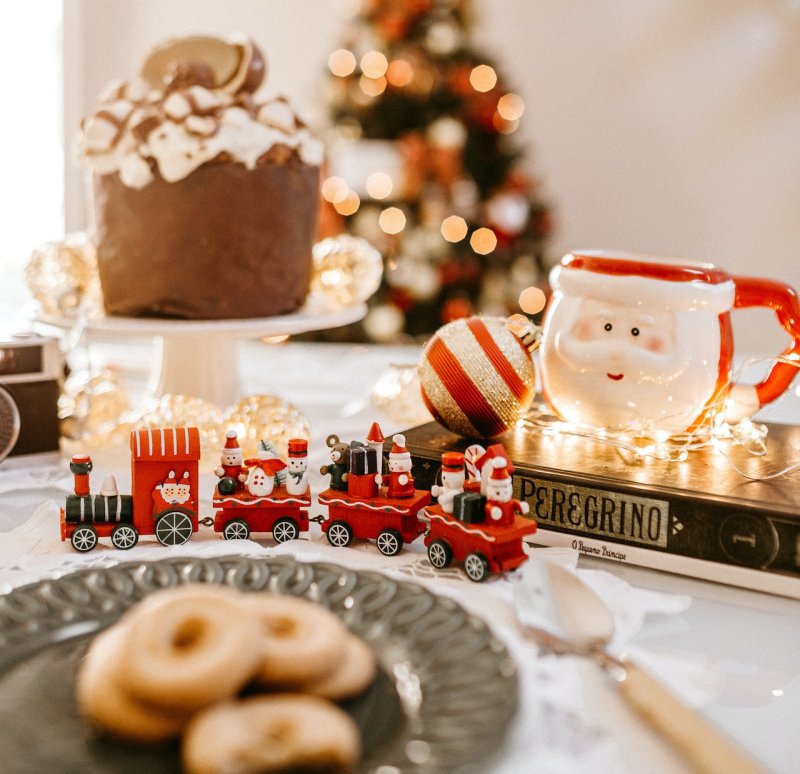 17+ Creative Christmas Traditions to Try