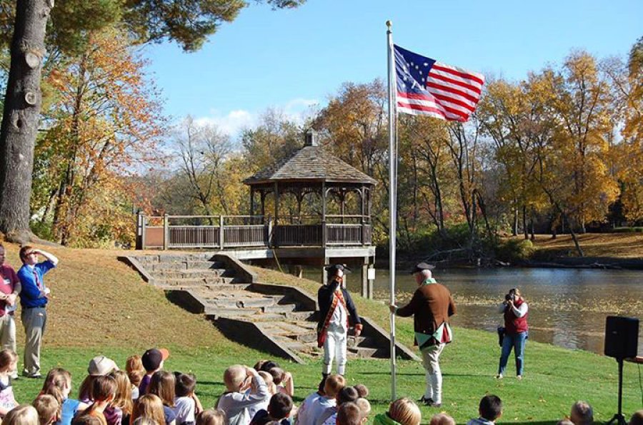 Fort Hardy Park in Schuylerville at October 2018 event marking the 1777 surrender of British troops which resulted in “the turning point” of the American Revolution. Photo by Thomas Dimopoulos.