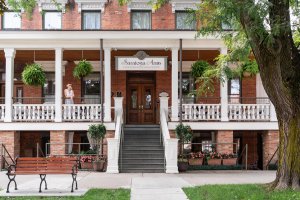 Saratoga Arms Ranked Best Hotel in Spa City